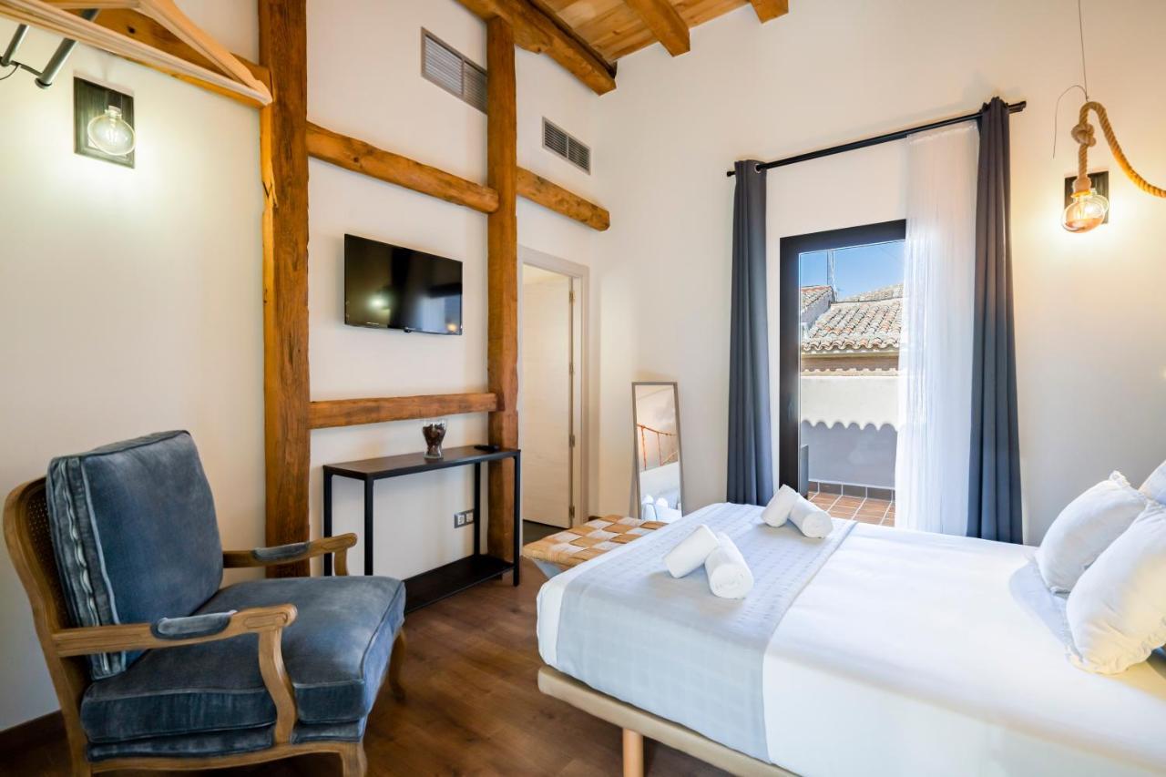 Dobo Azacanes Hostal Toledo Exteriör bild