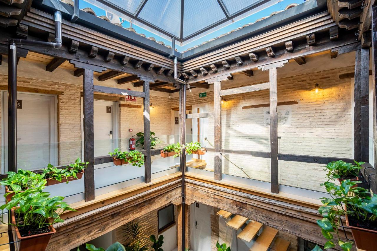 Dobo Azacanes Hostal Toledo Exteriör bild